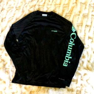 Men’s Small Columbia Shirt
